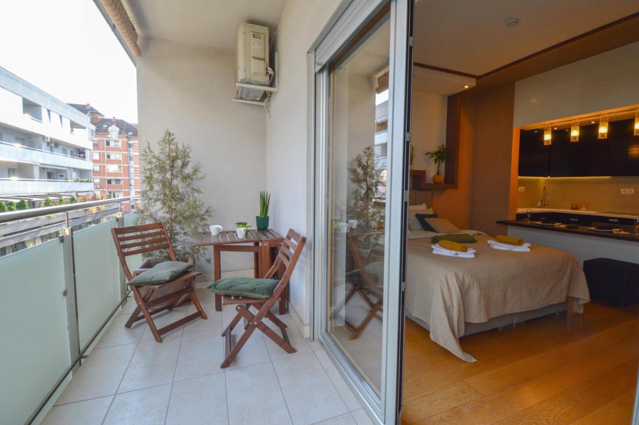 Spacious Studio Park City Novi Sad Exterior foto